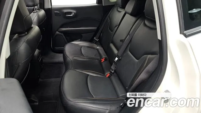 Jeep Compass 2nd Generation 2019 Белый из Кореи, фото 3