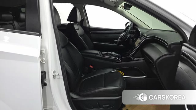 Hyundai Tucson (NX4) 2021 Белый из Кореи, фото 3