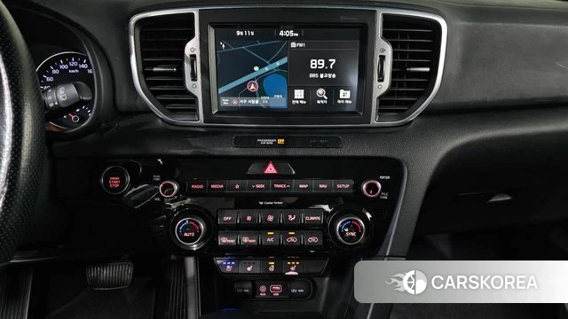 Kia Sportage 4th Generation 2018 Белый из Кореи, фото 3