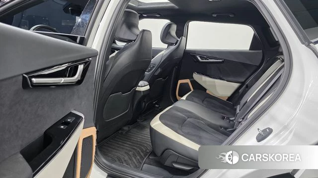 Kia EV6 2022 Белый из Кореи, фото 3