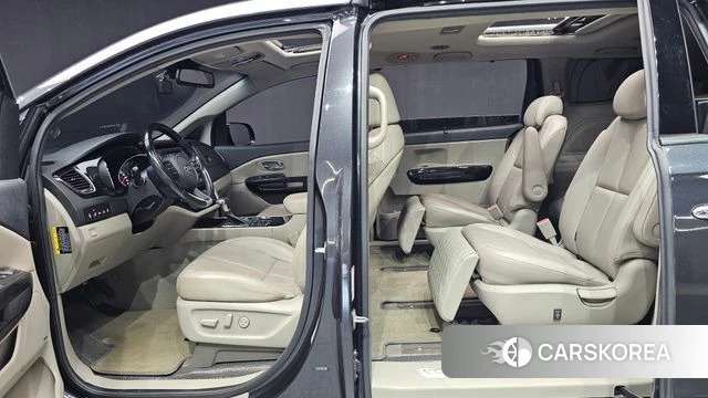Kia The New Carnival 2019 Серый из Кореи, фото 3