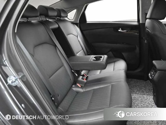 Kia The New K3 2nd generation 2024 Серый из Кореи, фото 3