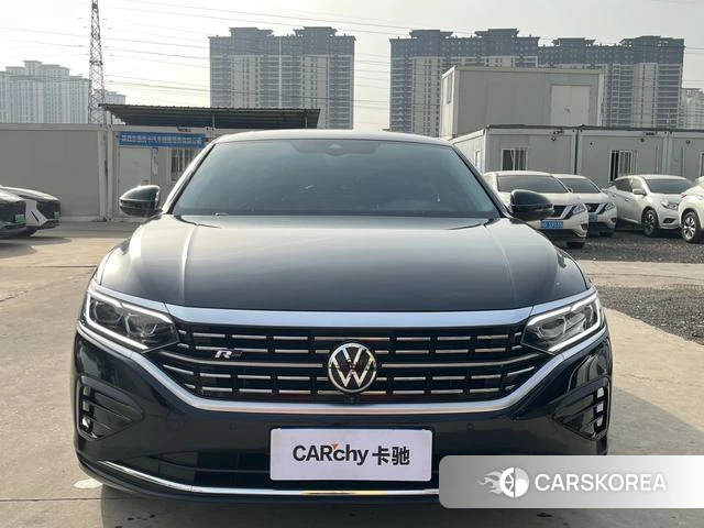 Volkswagen Passat 2024 Черный из Китая, фото 3
