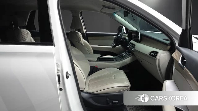 Hyundai Palisade 2022 Белый из Кореи, фото 3