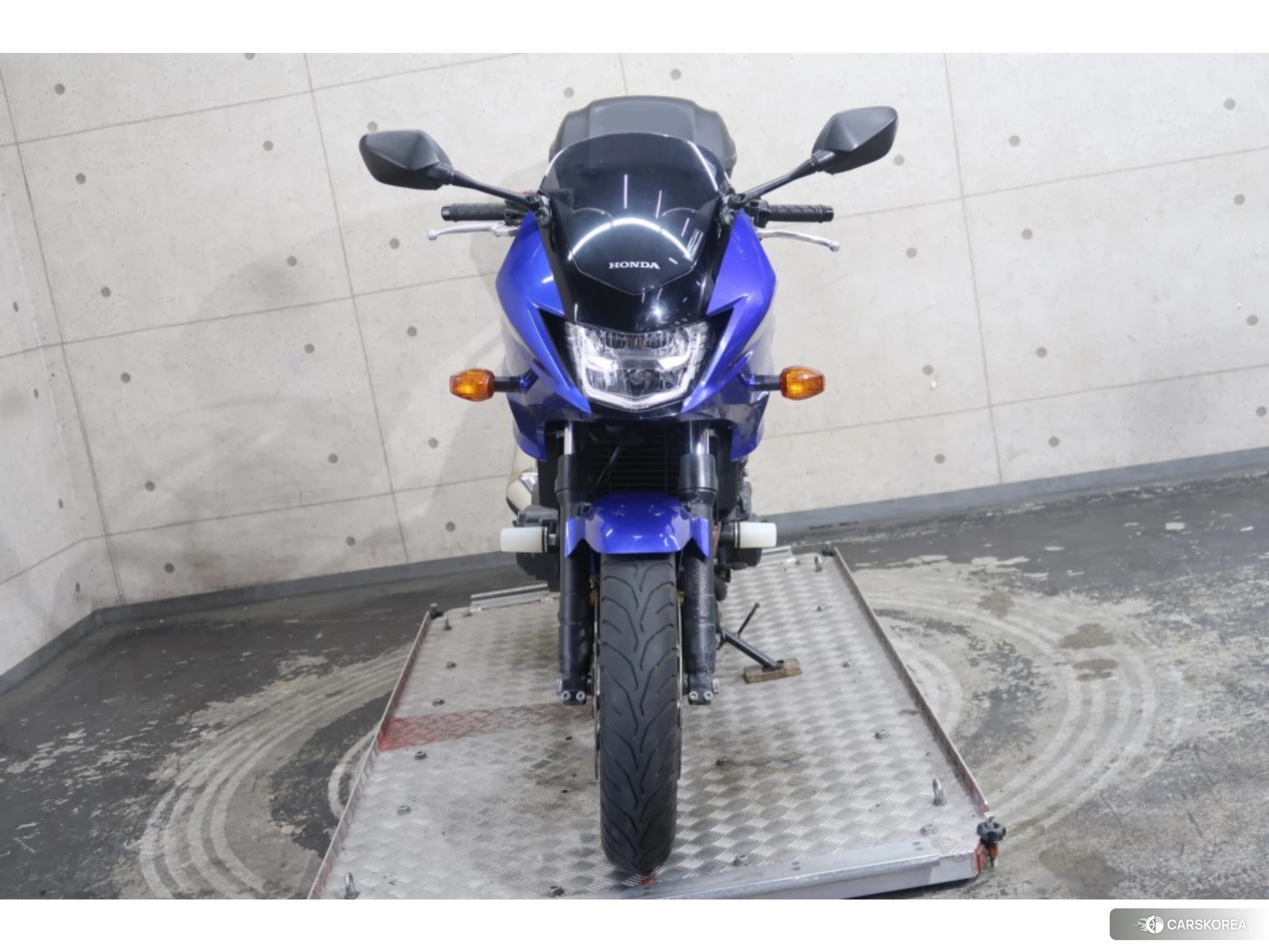 Проданный Honda CB400SF BOLDOR ABS id 4184254 из Японии, фото 3