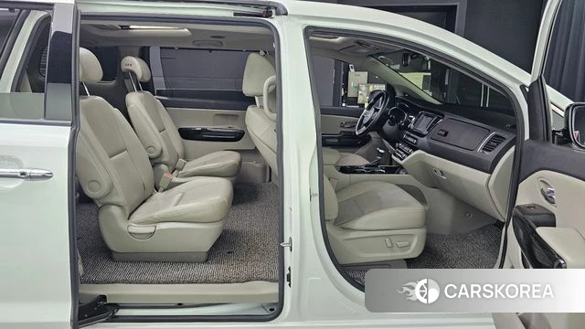 Kia The New Carnival 2020 Белый из Кореи, фото 3