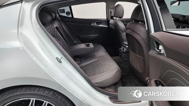 Kia Stinger Meister 2023 Белый из Кореи, фото 3