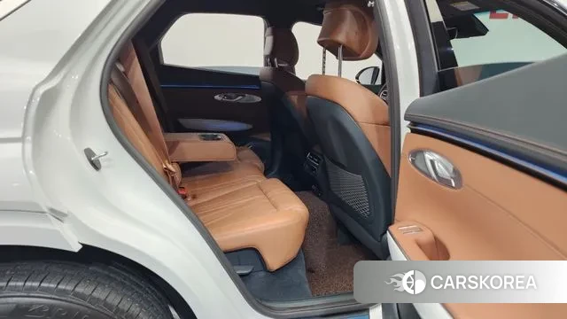 Genesis GV70 2025 Белый из Кореи, фото 3