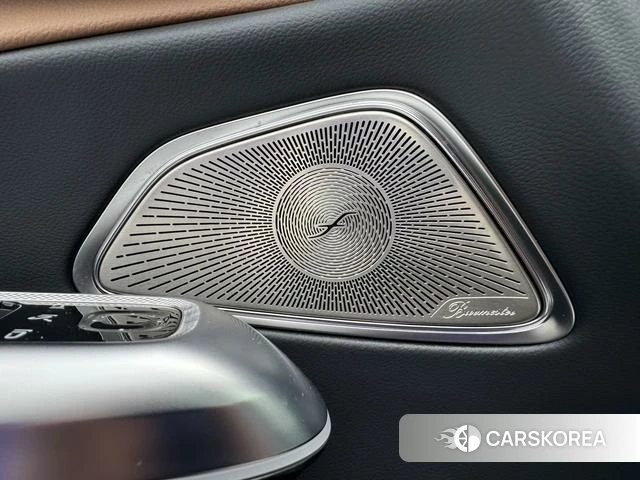 Mercedes-Benz E-class 2025 Черный из Китая, фото 3