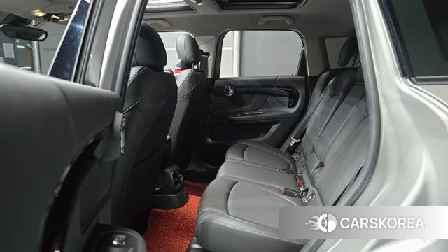 Mini Cooper Countryman 2023 Серебристо-серый из Кореи, фото 3