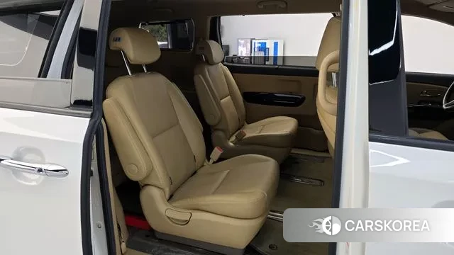 Kia The New Carnival 2019 Белый из Кореи, фото 3