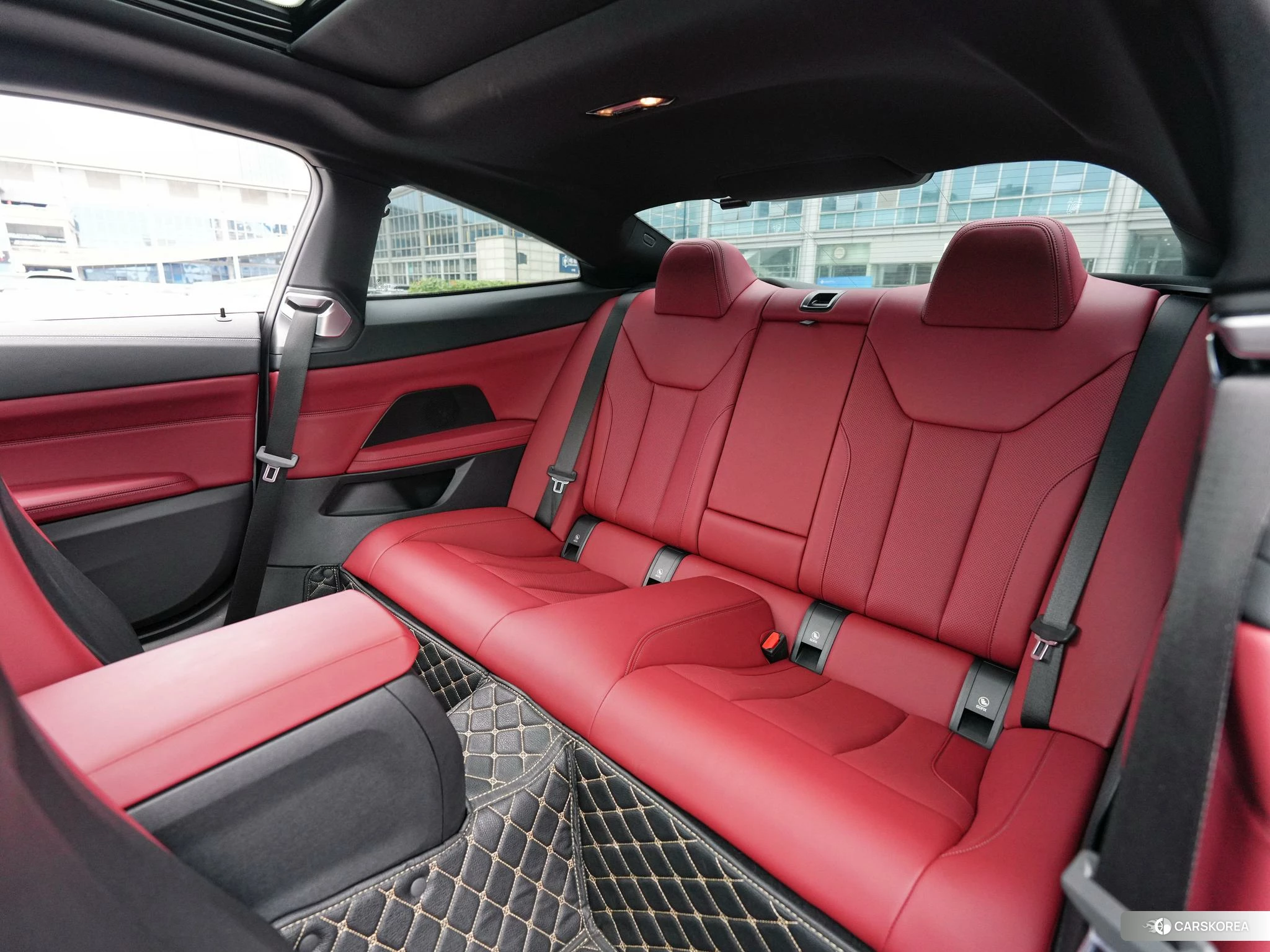 BMW 4 series 2023 Серебристо-серый из Китая, фото 3