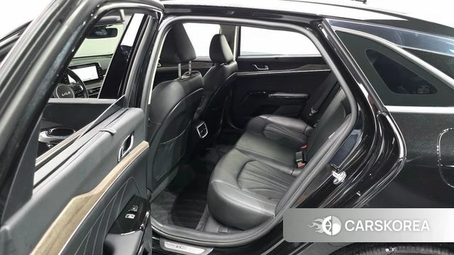 Kia K5 3rd generation 2023 Черный из Кореи, фото 3