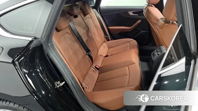 Audi A5 (F5) 2024 Черный из Кореи, фото 3