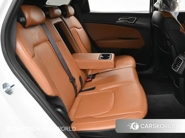 Kia Sportage 5th Generation 2022 Белый из Кореи, фото 3