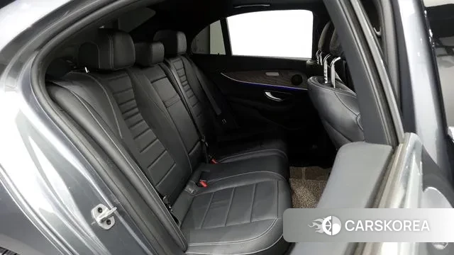 Mercedes-Benz E-Class W213 2021 Серый из Кореи, фото 3