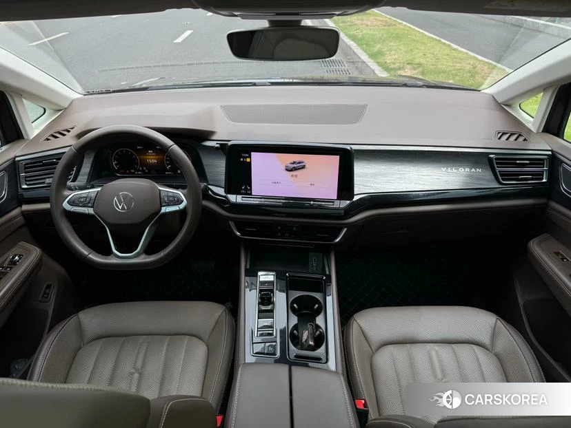 Volkswagen Viloran 2022 Коричневый из Китая, фото 3