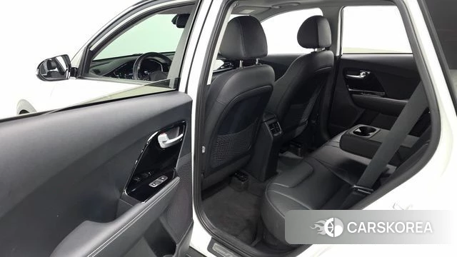 Kia The New Niro 2021 Белый из Кореи, фото 3