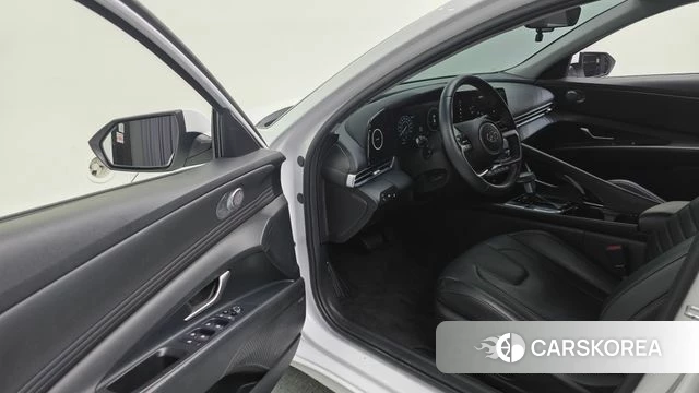 Hyundai Avante (CN7) 2021 Белый из Кореи, фото 3