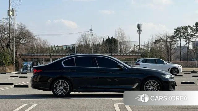 BMW 5 Series (G30) 2020 Черный из Кореи, фото 3