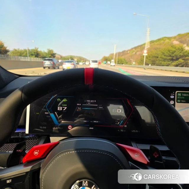 BMW M5 (G90) 2026 Черный из Кореи, фото 3