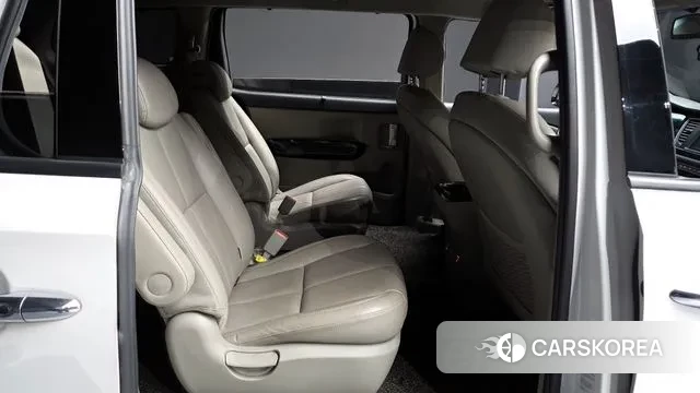 Kia The New Carnival 2019 Белый из Кореи, фото 3