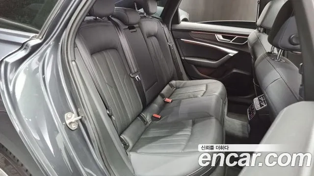 Audi A6 (C8) id 2912256 из Кореи 3