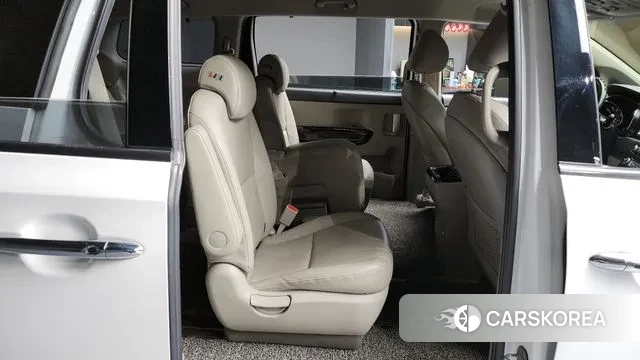 Kia The New Carnival 2019 Белый из Кореи, фото 3