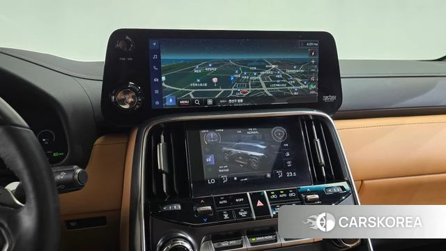 Lexus LX 4th Generation 2025 Белый из Кореи, фото 3