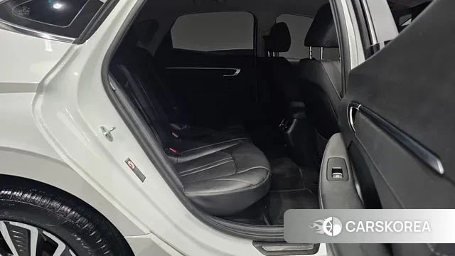 Hyundai Sonata Hybrid (DN8) 2021 Белый из Кореи, фото 3