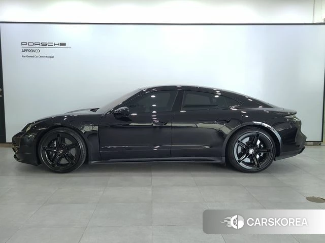 Porsche Taycan 2025 Черный из Кореи, фото 3