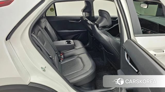 Kia Di Ol Nu Niro 2022 Белый из Кореи, фото 3