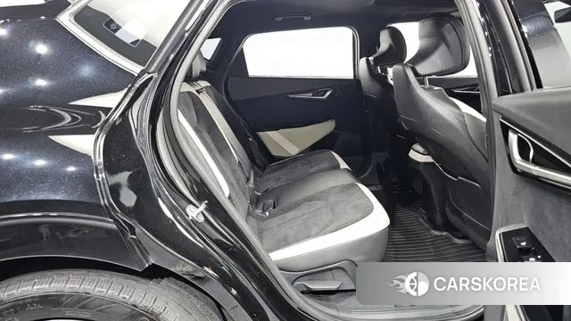 Kia EV6 2021 Черный из Кореи, фото 3