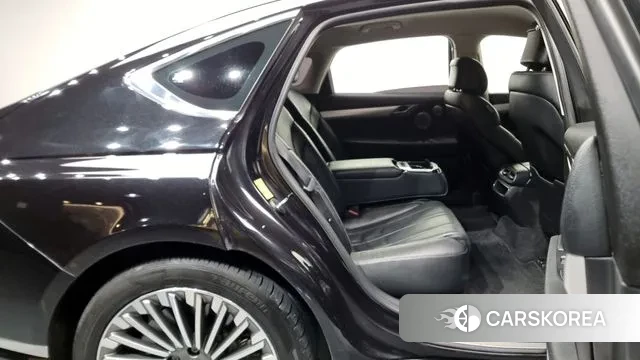 Genesis Electrified G80 (RG3) 2022 Черный из Кореи, фото 3