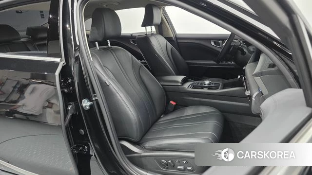 Kia The New K8 Hybrid 2025 Черный из Кореи, фото 3