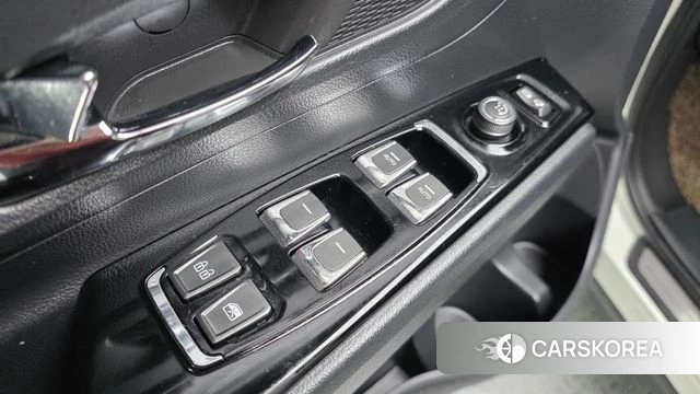 Ssangyong Beautiful Korando 2019 Белый из Кореи, фото 3