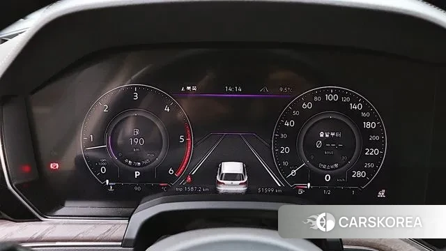 Volkswagen Touareg 3rd generation 2021 Серый из Кореи, фото 3