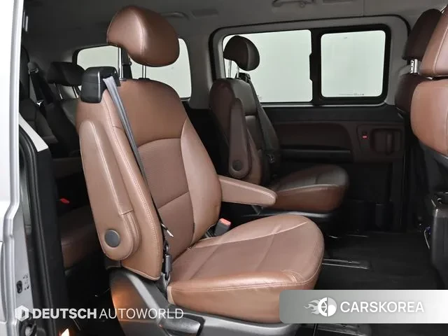 Hyundai The New Grand Starex 2018 Серебристо-серый из Кореи, фото 3