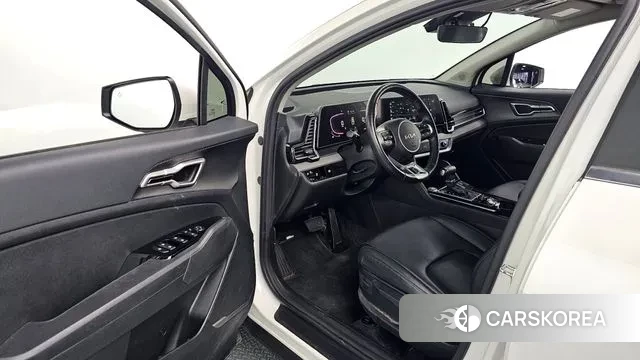 Kia Sportage 5th Generation 2022 Белый из Кореи, фото 3