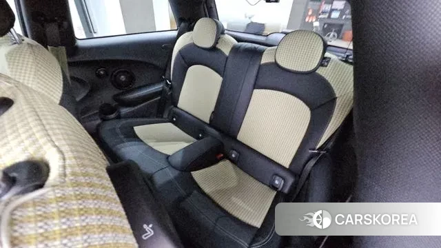 Mini Cooper Electric 2023 Белый из Кореи, фото 3