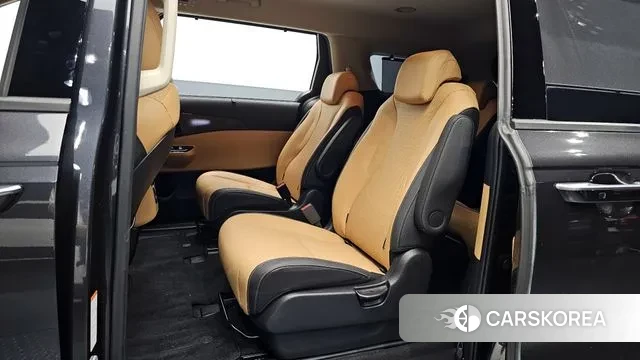 Kia Carnival 4th generation 2023 Серый из Кореи, фото 3