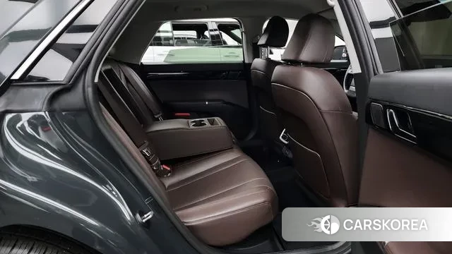 Hyundai Grandeur Hybrid (GN7) 2023 Серый из Кореи, фото 3