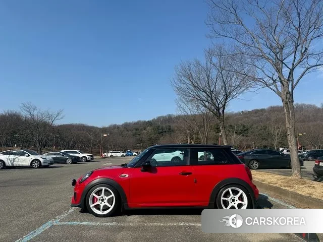 Mini Cooper S 2018 Красный из Кореи, фото 3