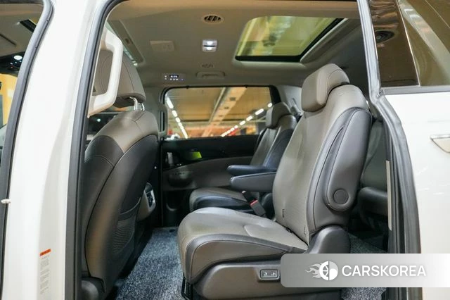 Kia The New Carnival 4th Generation 2024 Белый из Кореи, фото 3