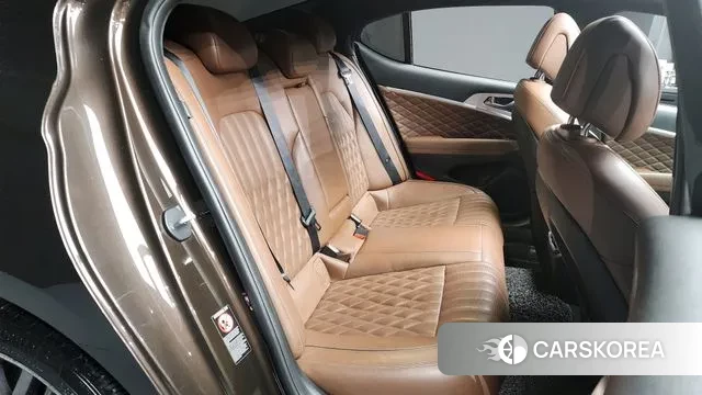 Genesis G70 2018 Коричневый из Кореи, фото 3