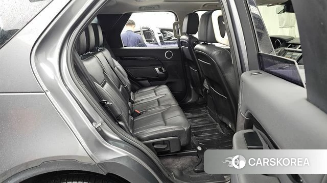 Land Rover Discovery 5 2018 Серый из Кореи, фото 3