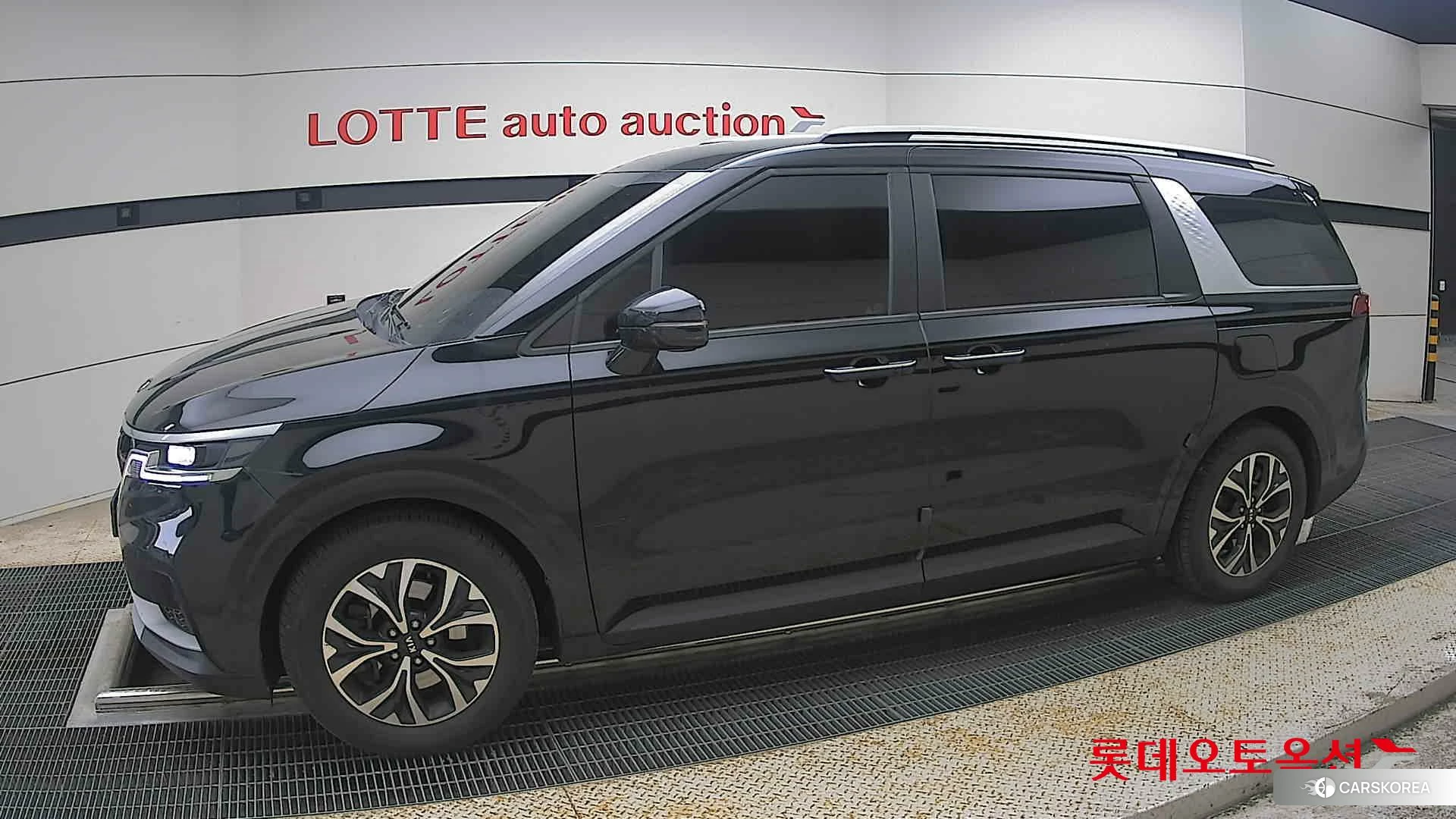 Kia Carnival 2021 Aurora Black Pearl из Кореи, фото 3