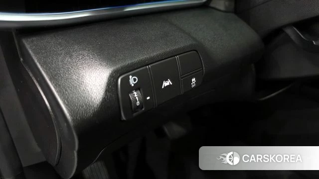 Hyundai Avante (CN7) 2022 Серебристо-серый из Кореи, фото 3