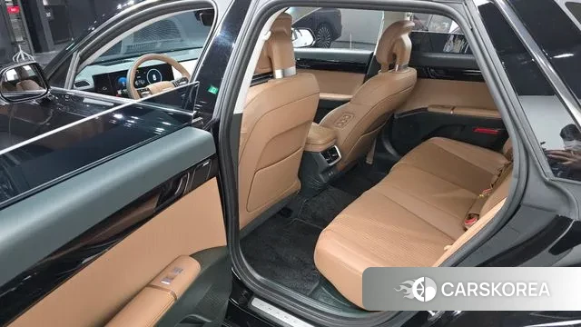 Hyundai Grandeur Hybrid (GN7) 2023 Черный из Кореи, фото 3