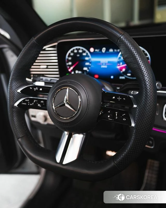 Mercedes-Benz GLS - Class X167 2024 Серебристо-серый из Кореи, фото 3